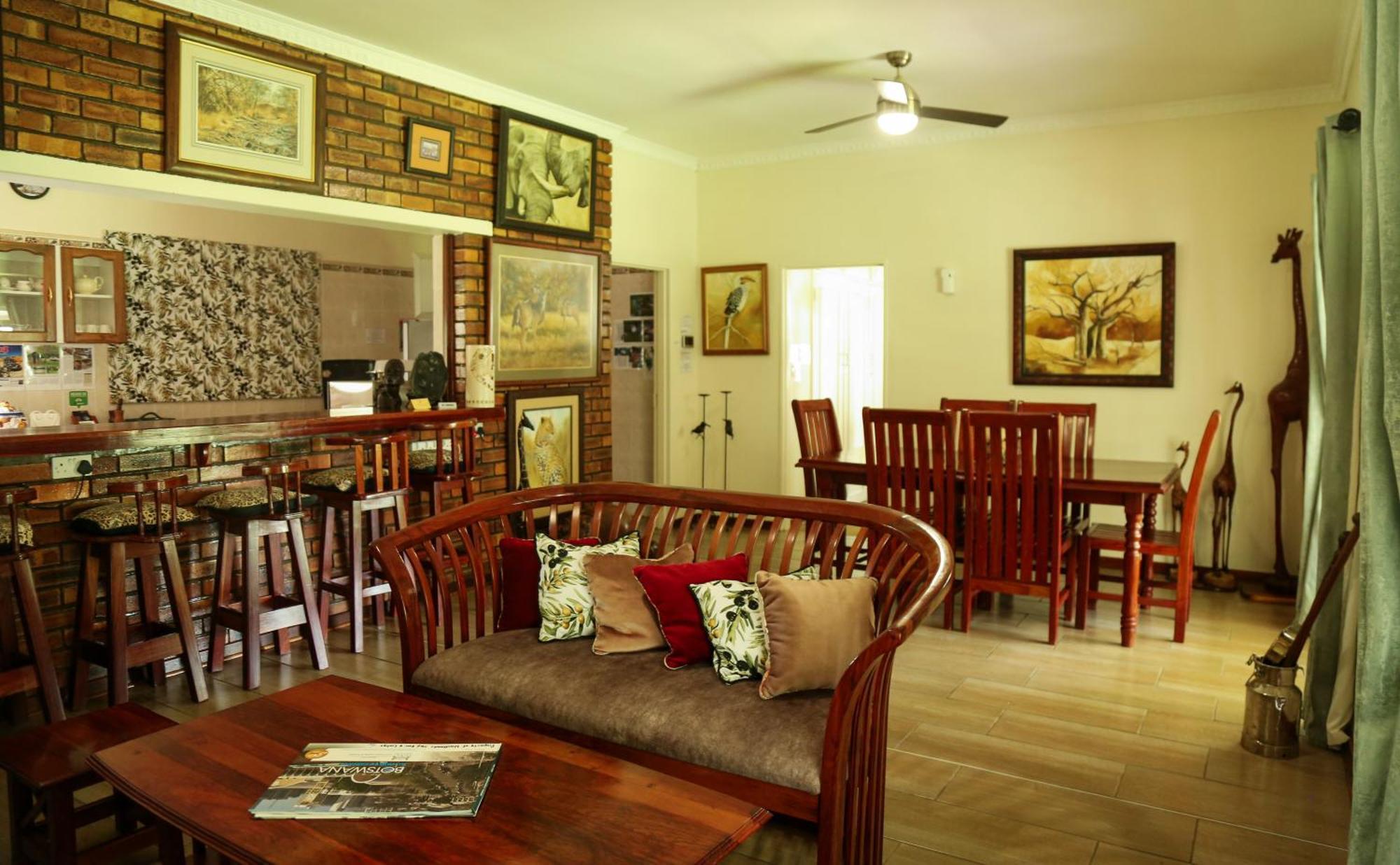 Woodlands Stop Over&Lodge Francistown Eksteriør billede