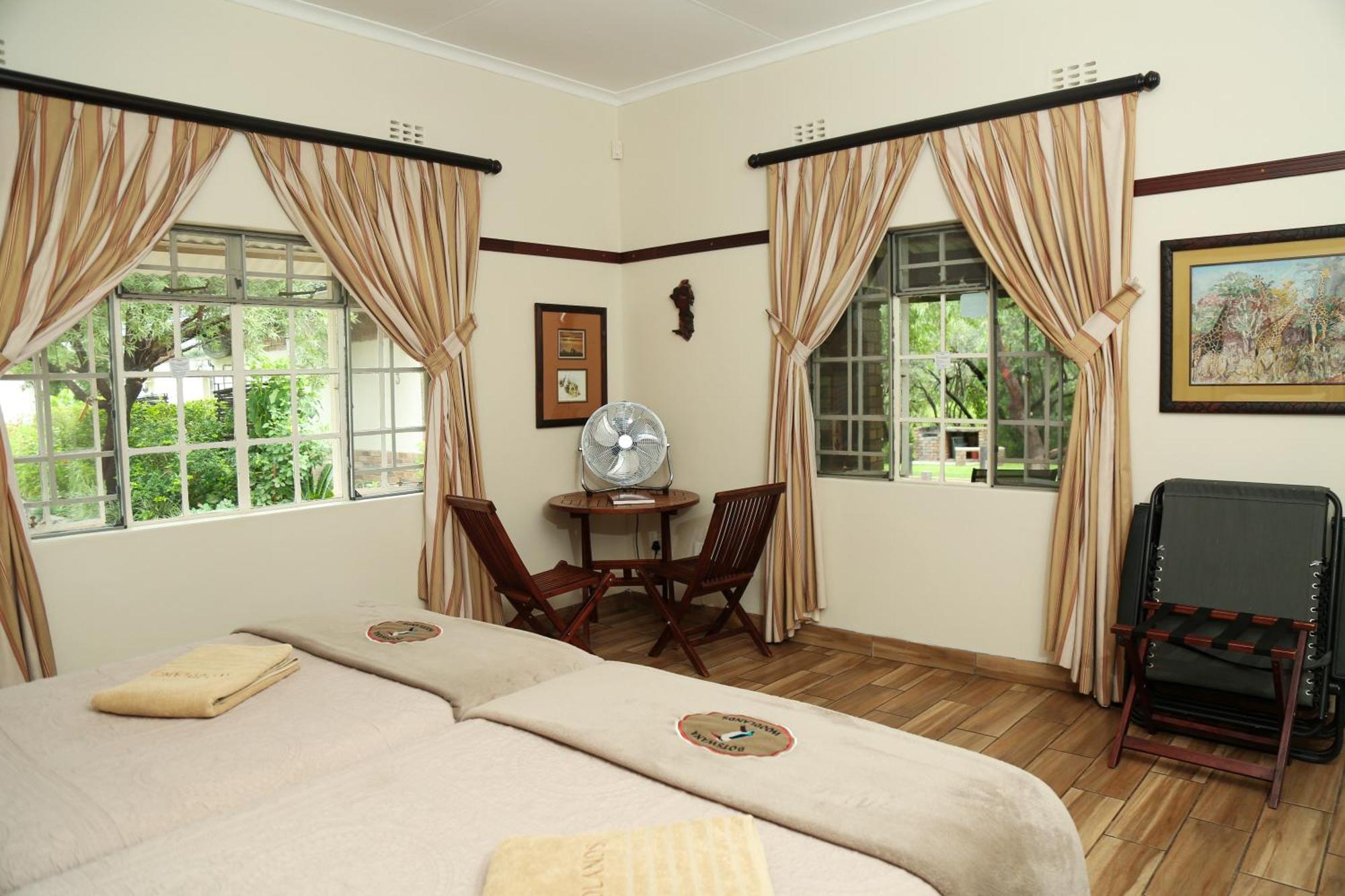 Woodlands Stop Over&Lodge Francistown Eksteriør billede