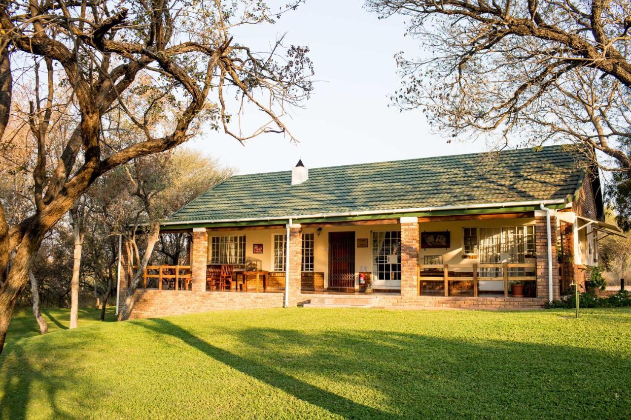 Woodlands Stop Over&Lodge Francistown Eksteriør billede